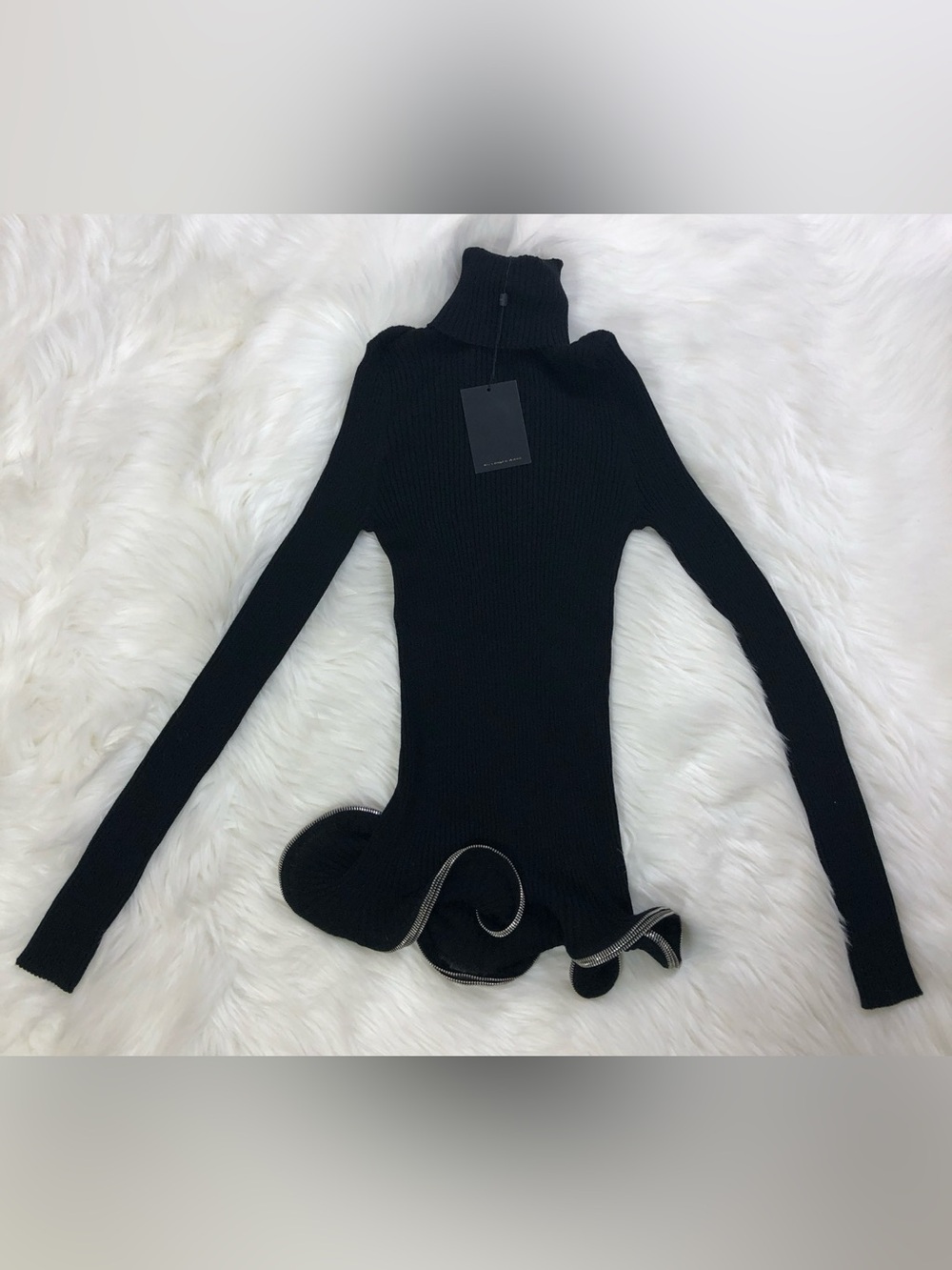 NWT $550 Alexander Wang Ruffle Zipper Hem Sweater In Black - Picture 6 of 7